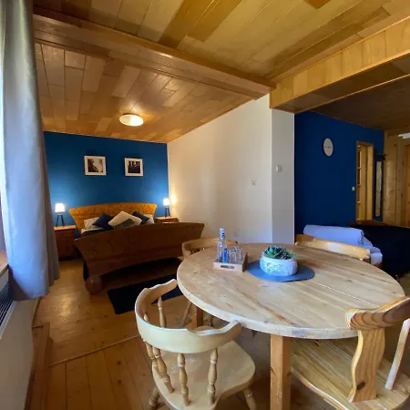 Gosciniec Salmopolski Guest house