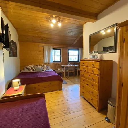 Gosciniec Salmopolski Guest house