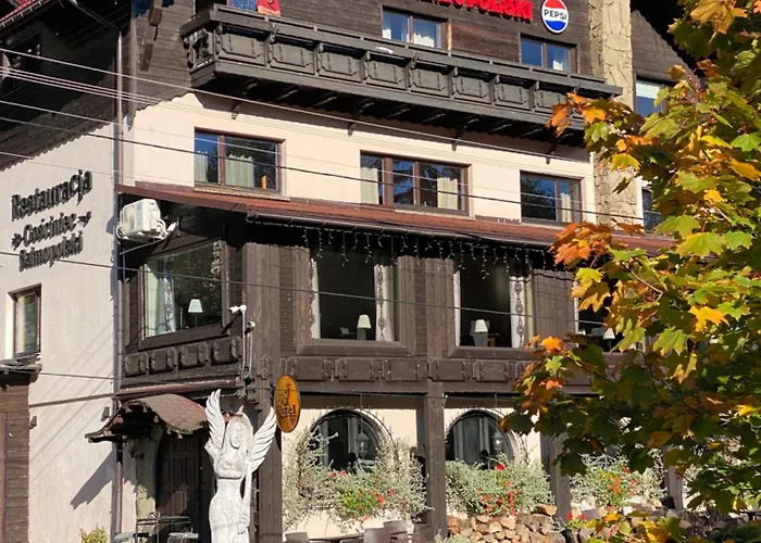 Gosciniec Salmopolski 3*